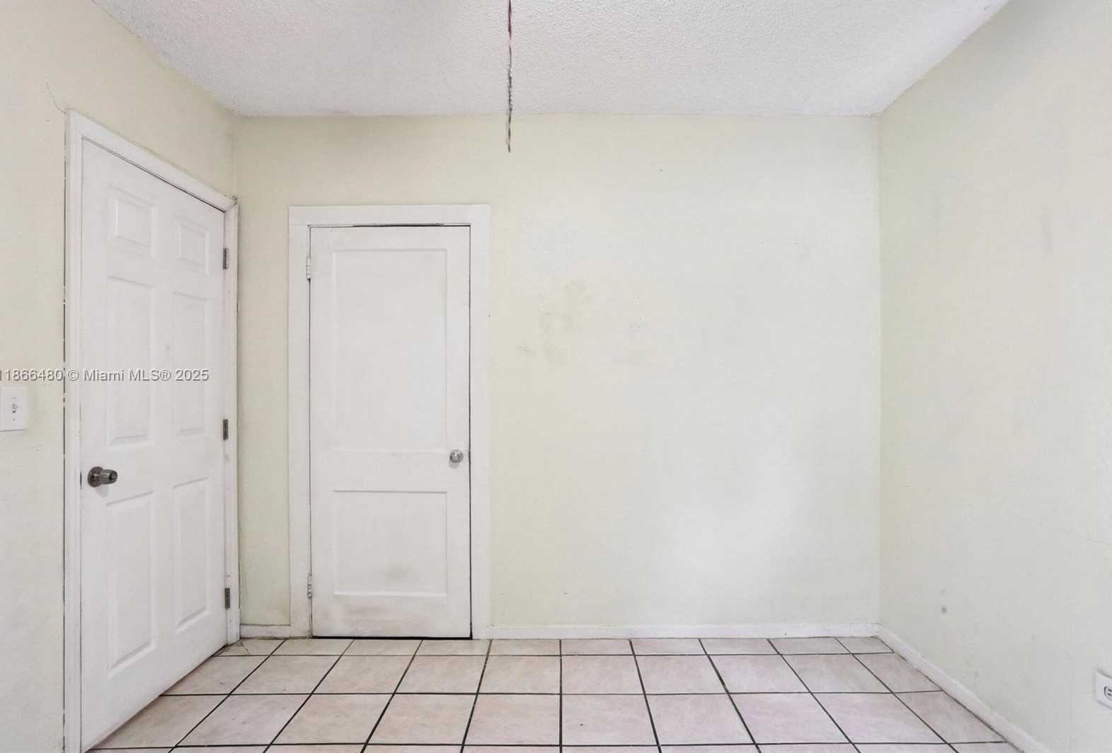 Small Image of 118 NORTH WEST 44TH ST, Miami Number 13