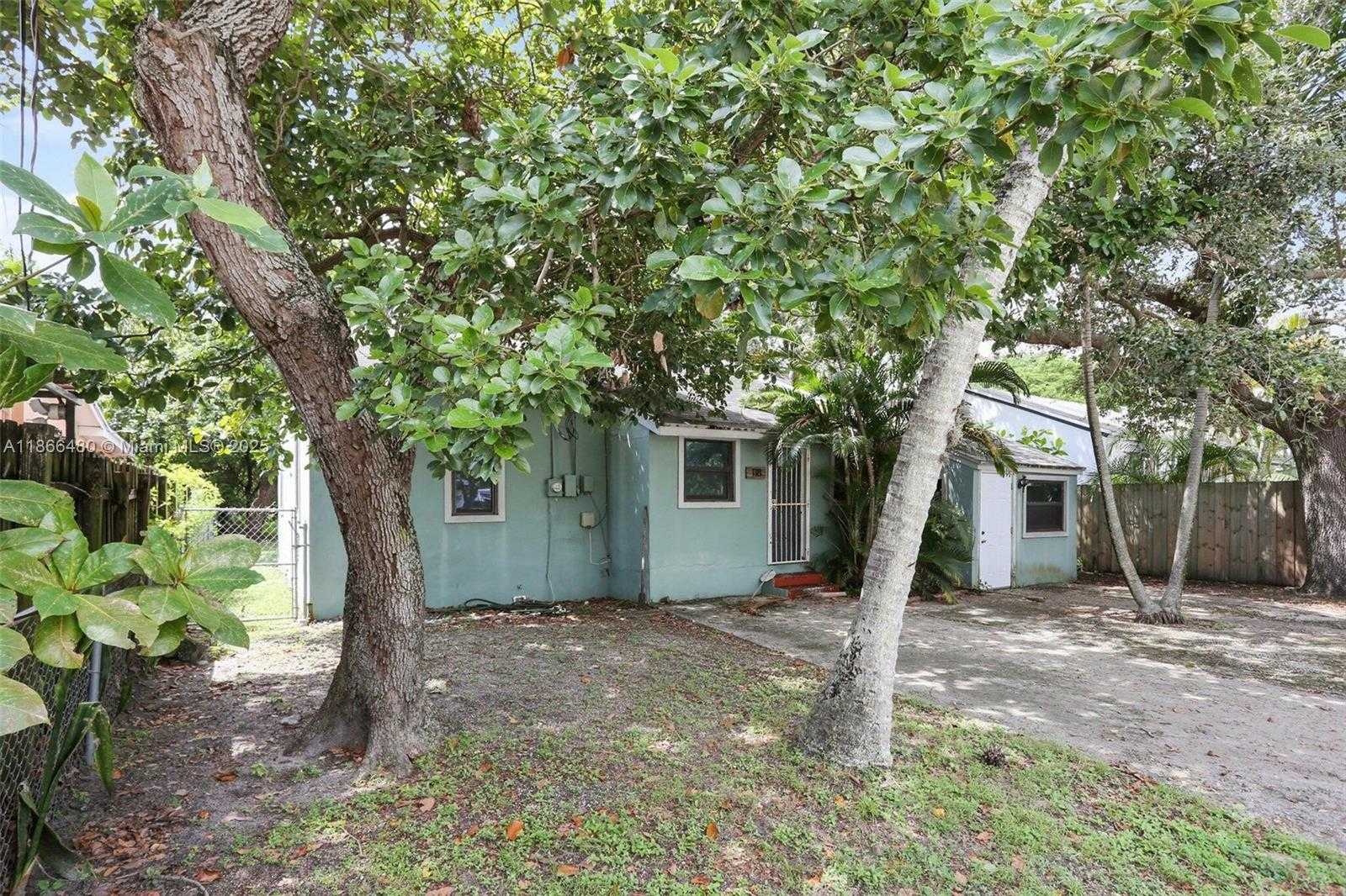 Small Image of 118 NORTH WEST 44TH ST, Miami Number 2