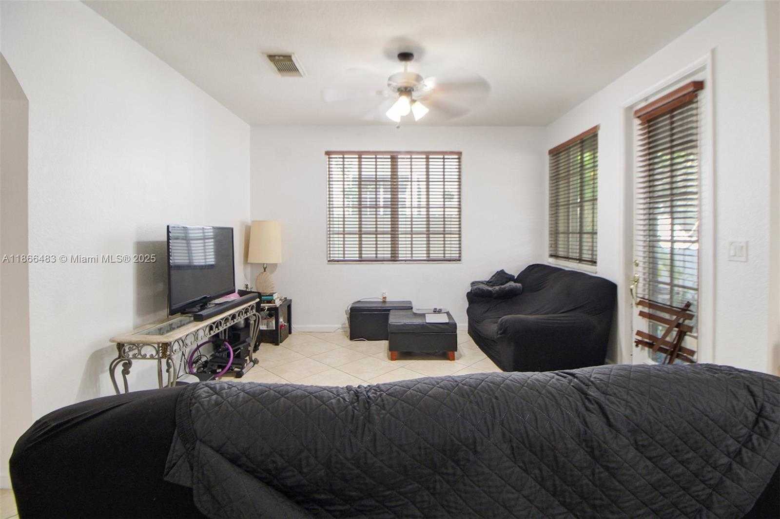 Small Image of 14077 SOUTH WEST 274TH TER, Homestead Number 27