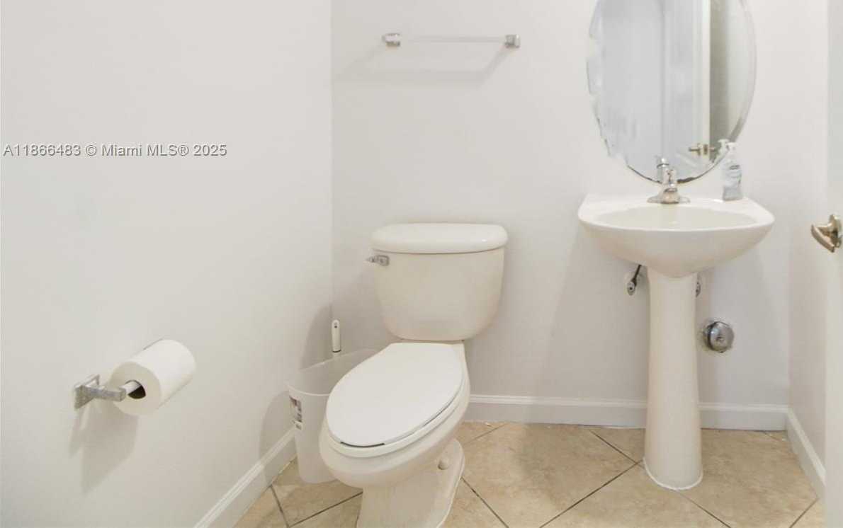 Small Image of 14077 SOUTH WEST 274TH TER, Homestead Number 5