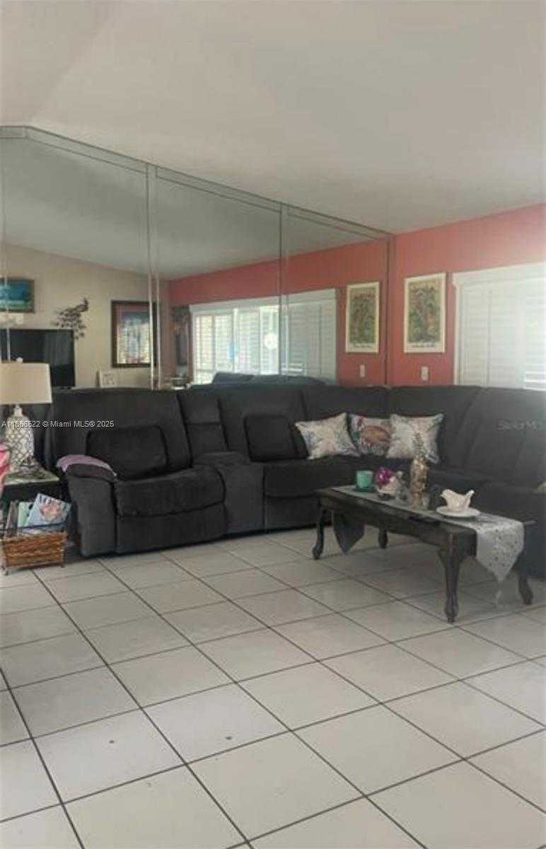 Small Image of 7551 SOUTH WEST 42ND PL, Davie Number 12