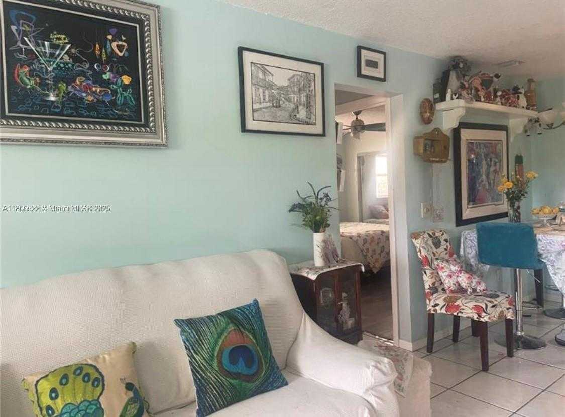 Small Image of 7551 SOUTH WEST 42ND PL, Davie Number 16