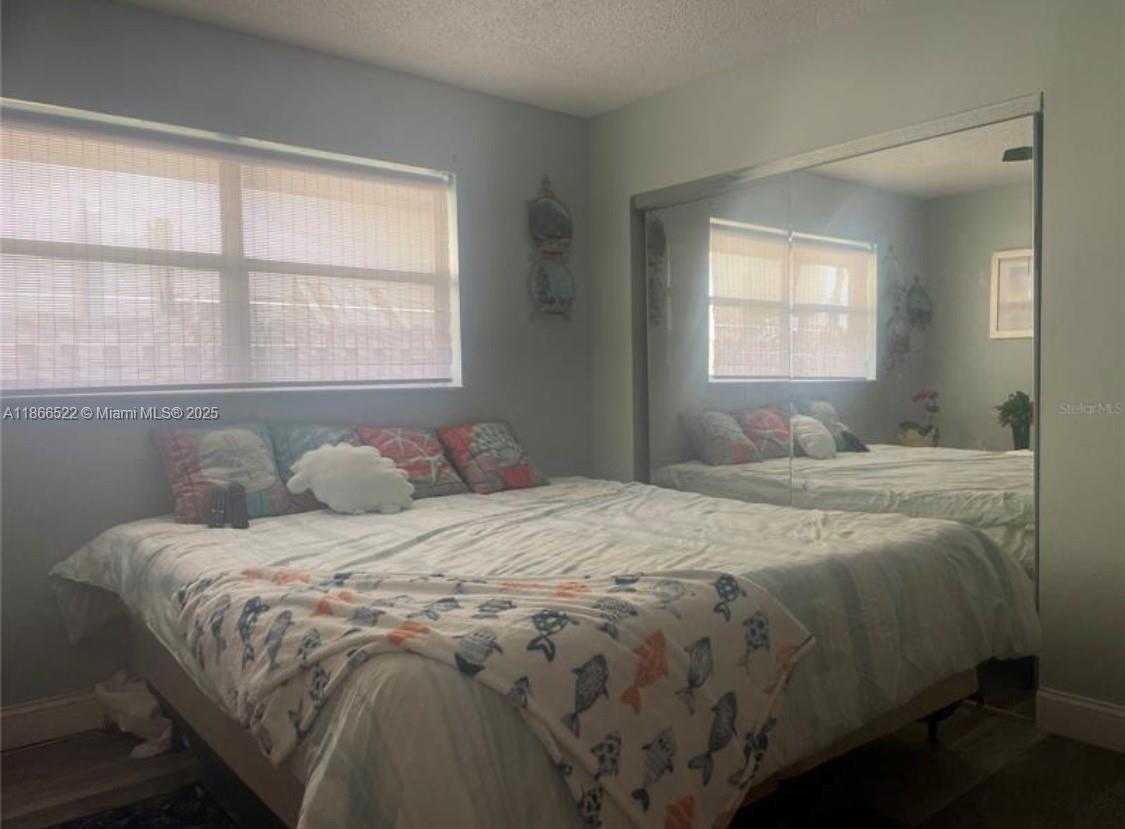 Small Image of 7551 SOUTH WEST 42ND PL, Davie Number 41