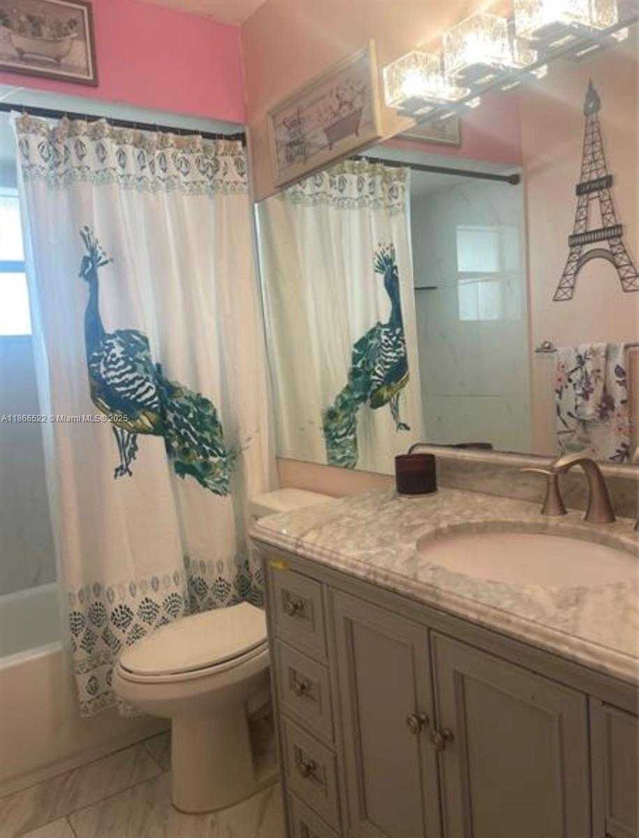 Small Image of 7551 SOUTH WEST 42ND PL, Davie Number 45