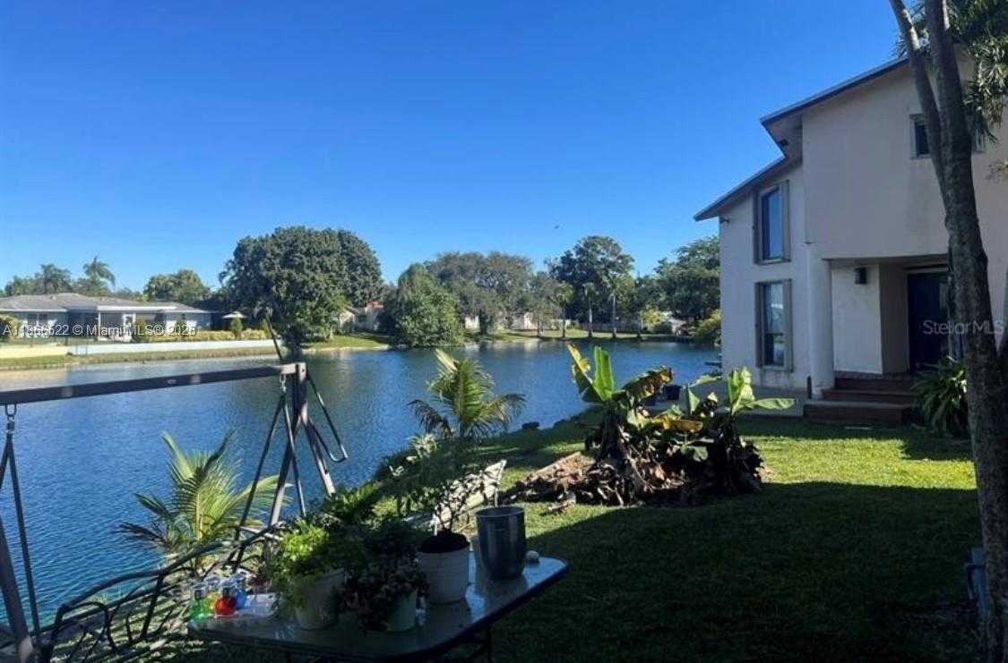 Small Image of 7551 SOUTH WEST 42ND PL, Davie Number 7