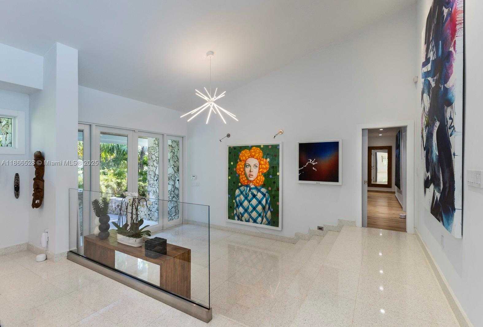 Small Image of 5780 LAS PALMAS DR, Coral Gables Number 8