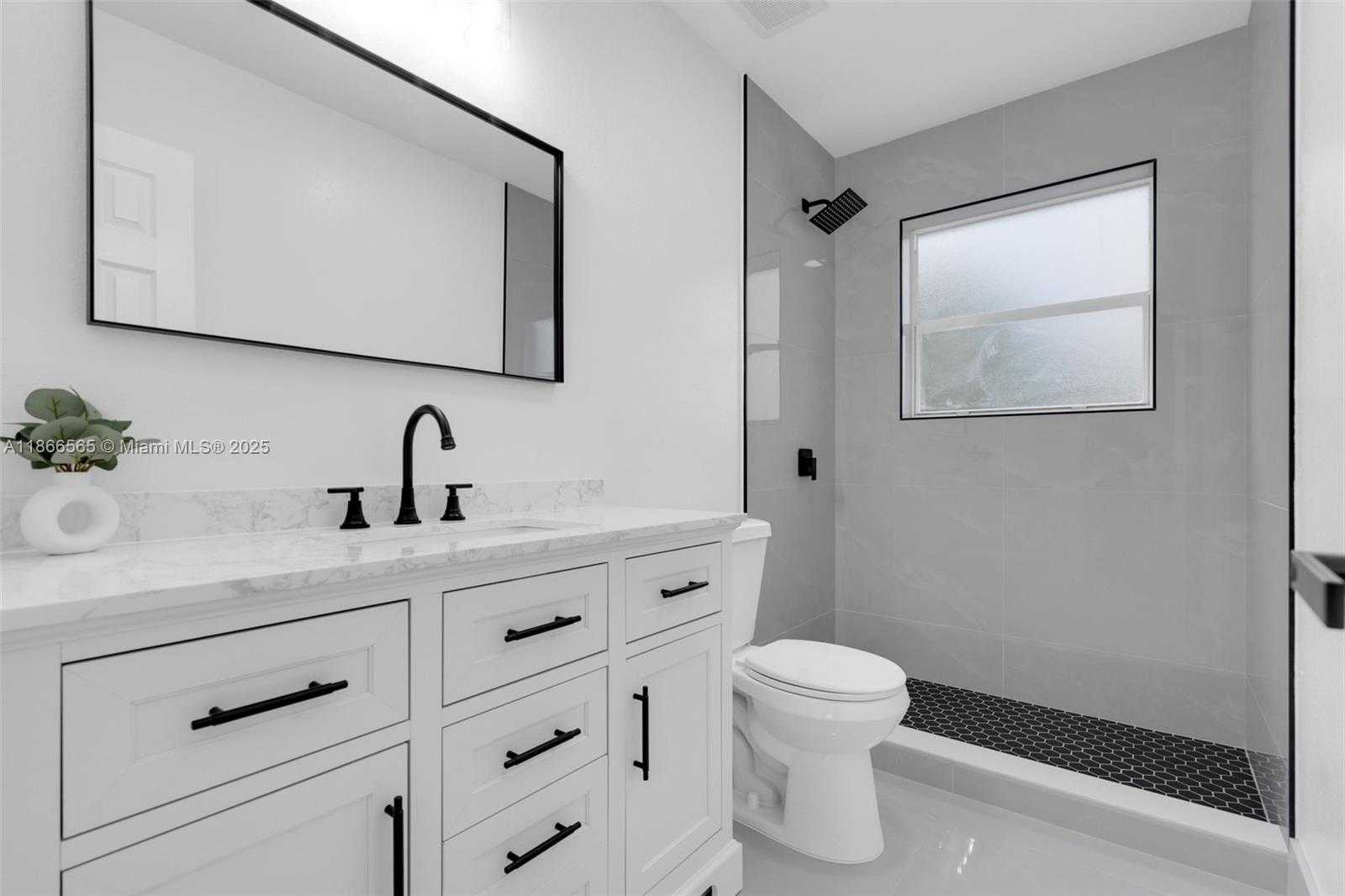 Small Image of 20901 NORTH WEST 27TH CT, Miami Gardens Number 20