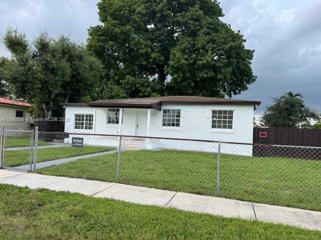 Small Image of 105 EAST 55TH ST, Hialeah Number 18
