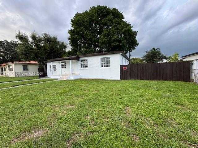 Small Image of 105 EAST 55TH ST, Hialeah Number 20