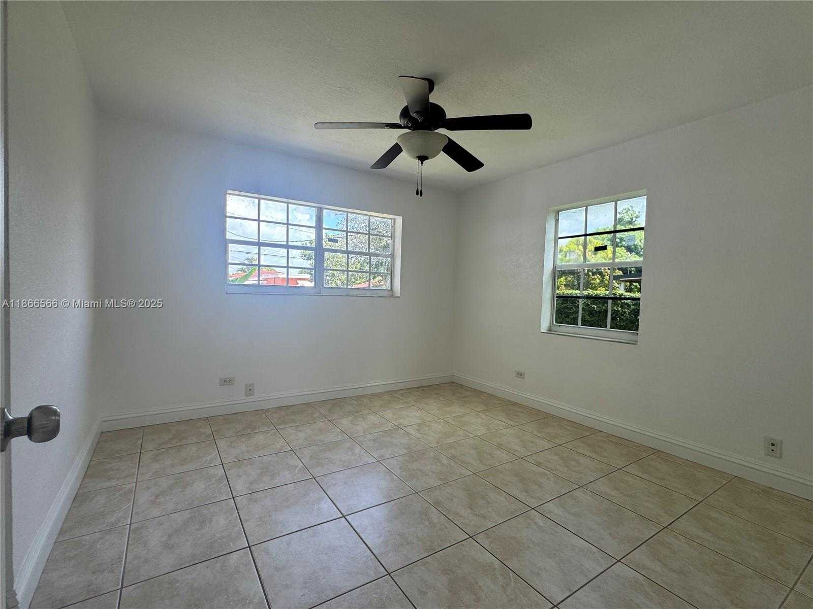 Small Image of 105 EAST 55TH ST, Hialeah Number 6
