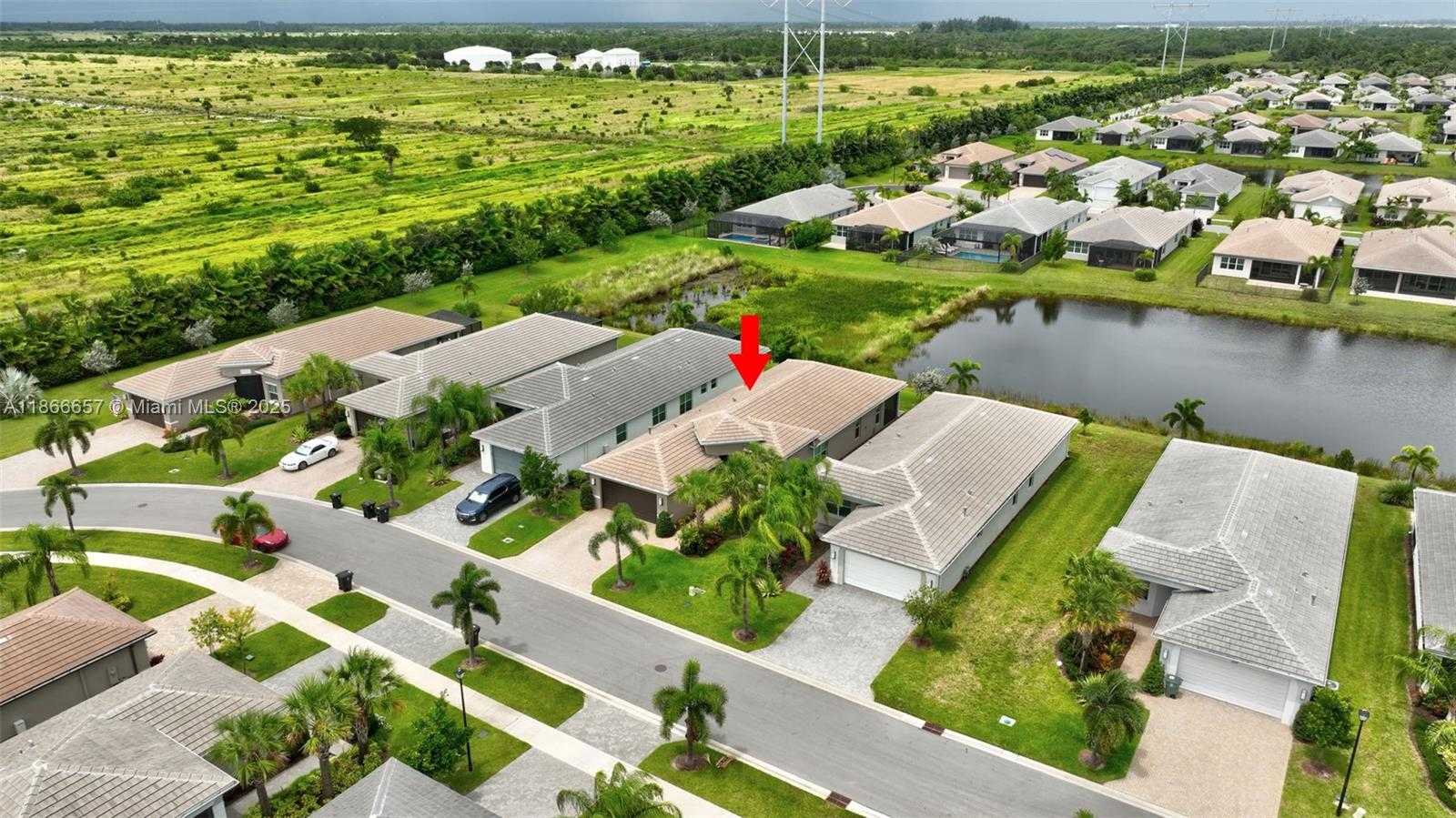 Small Image of 13455 SOUTH WEST RIVER ROCK RD, Port St. Lucie Number 35