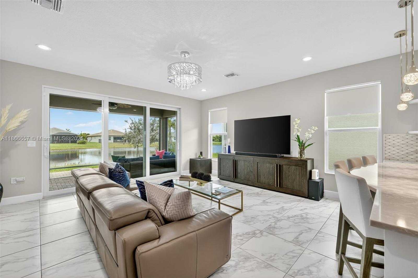 Small Image of 13455 SOUTH WEST RIVER ROCK RD, Port St. Lucie Number 9