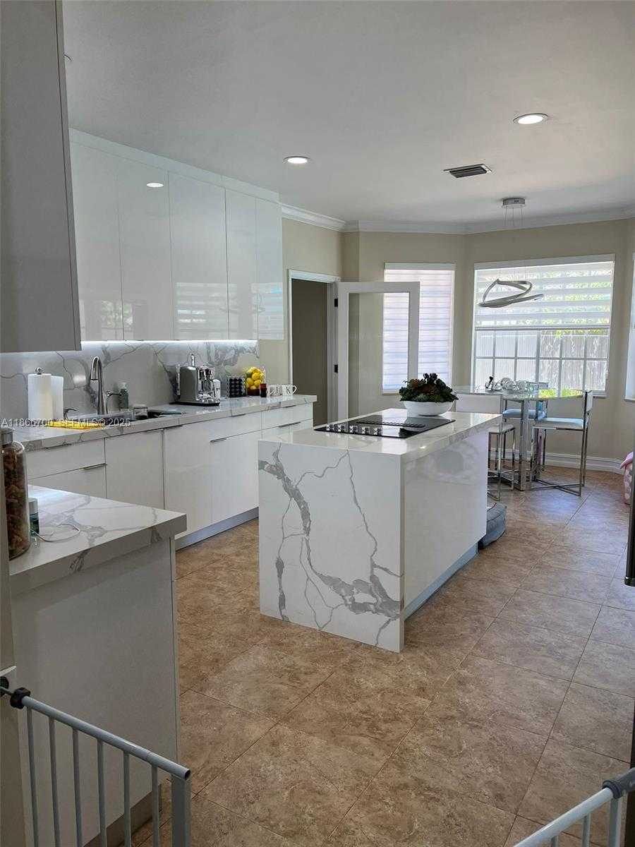 Small Image of 12365 NORTH WEST 6TH ST, Miami Number 12