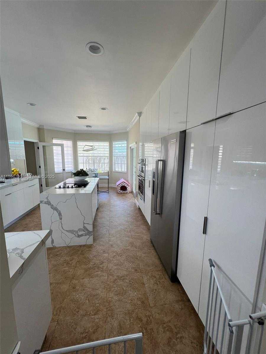 Small Image of 12365 NORTH WEST 6TH ST, Miami Number 15