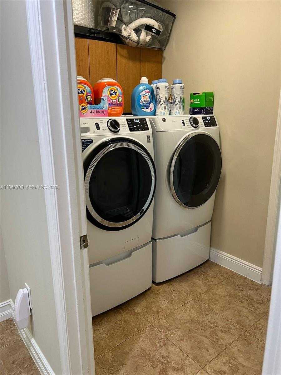 Small Image of 12365 NORTH WEST 6TH ST, Miami Number 20