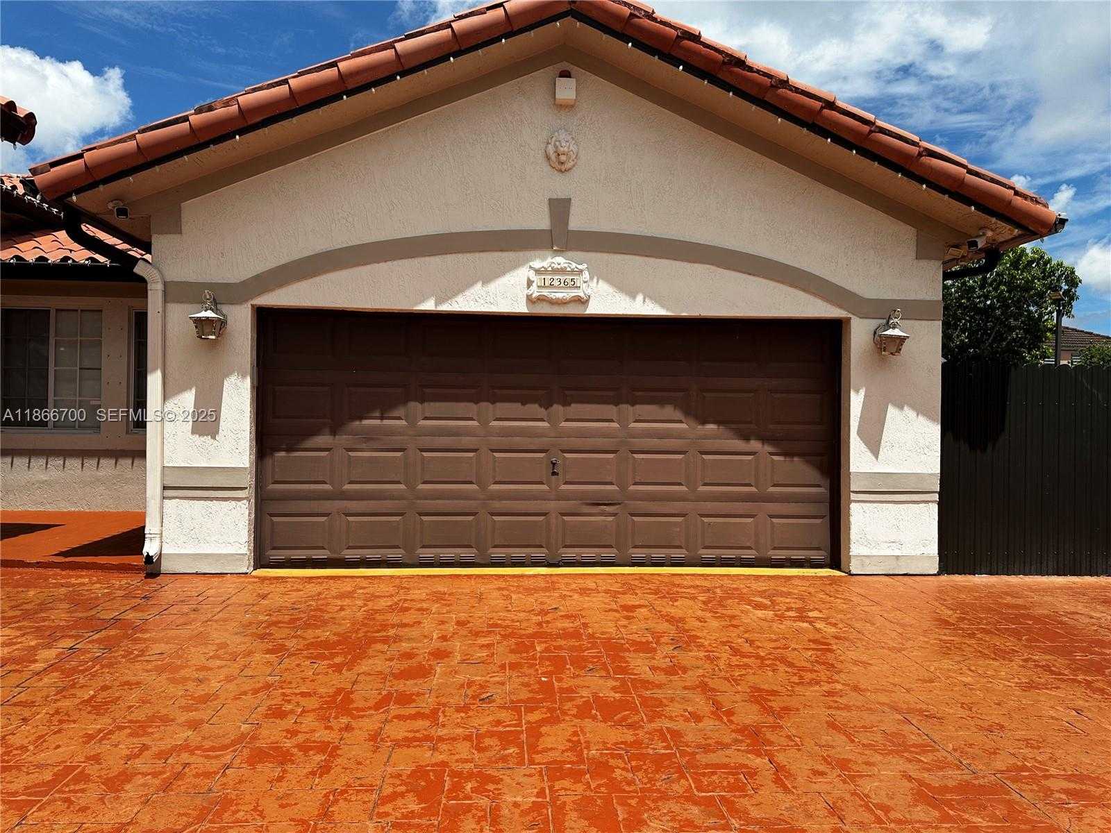 Small Image of 12365 NORTH WEST 6TH ST, Miami Number 3