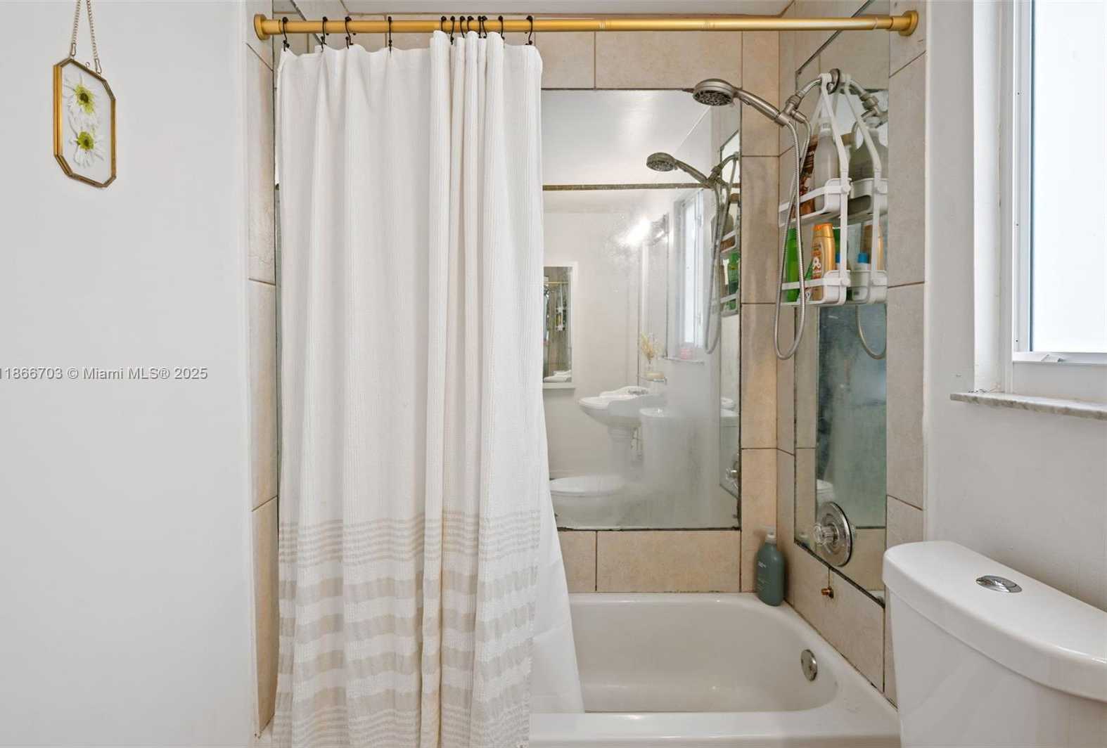 Small Image of 5641 SOUTH WEST 37TH CT, Davie Number 15
