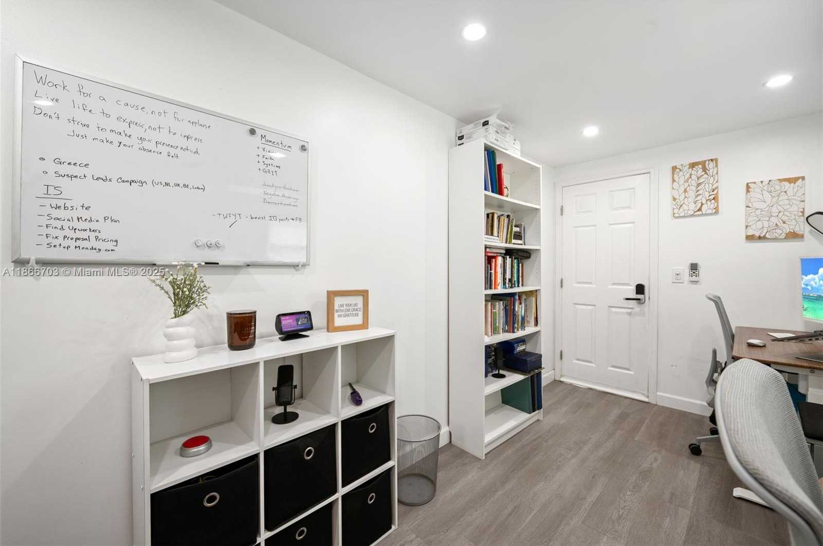 Small Image of 5641 SOUTH WEST 37TH CT, Davie Number 20