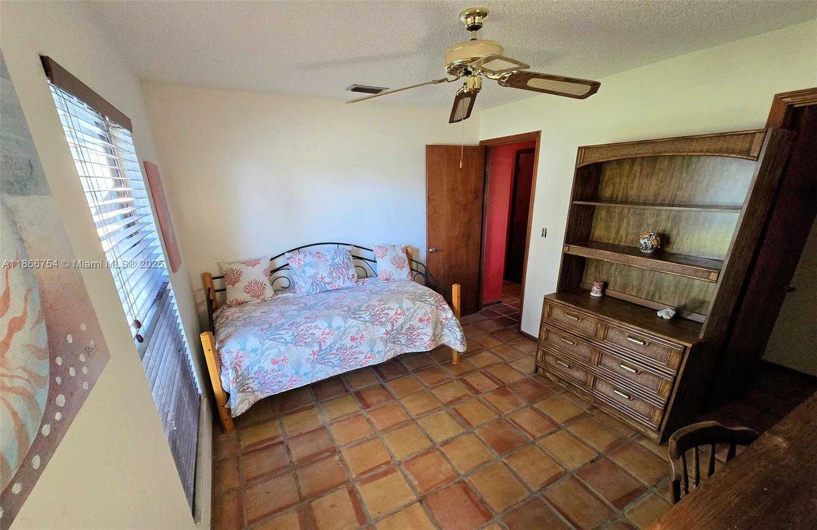 Small Image of 3753 COELEBS AVE, Boynton Beach Number 11