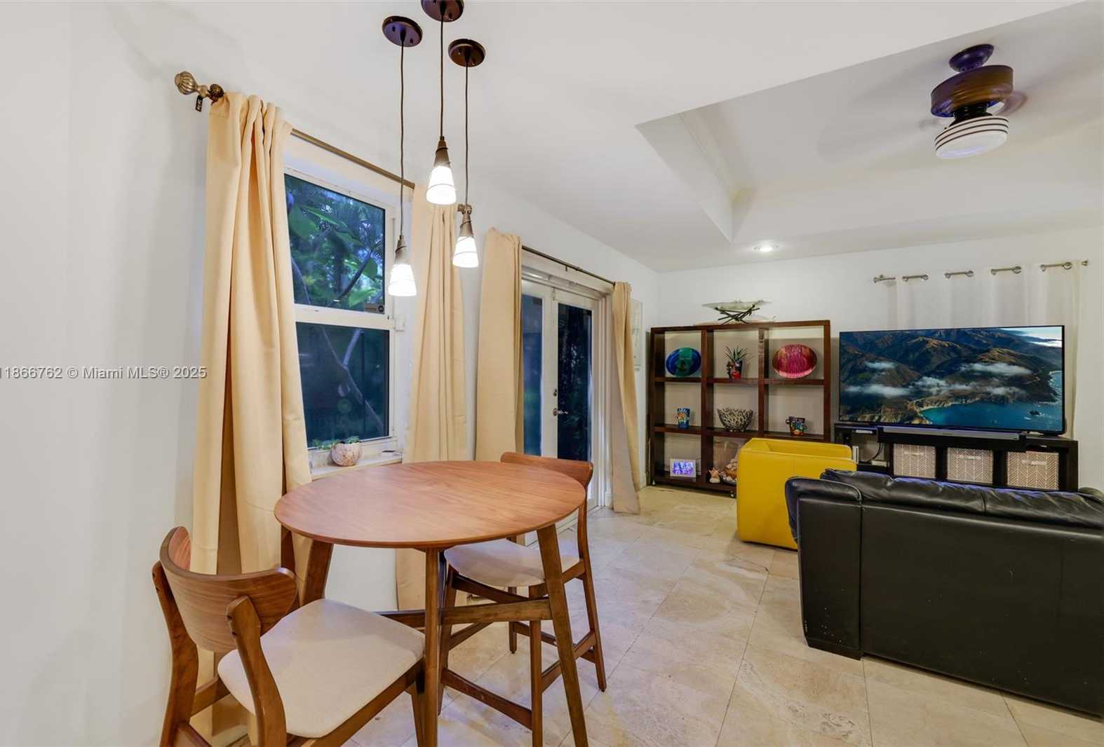 Small Image of 1426 MILAN AVE, Coral Gables Number 11