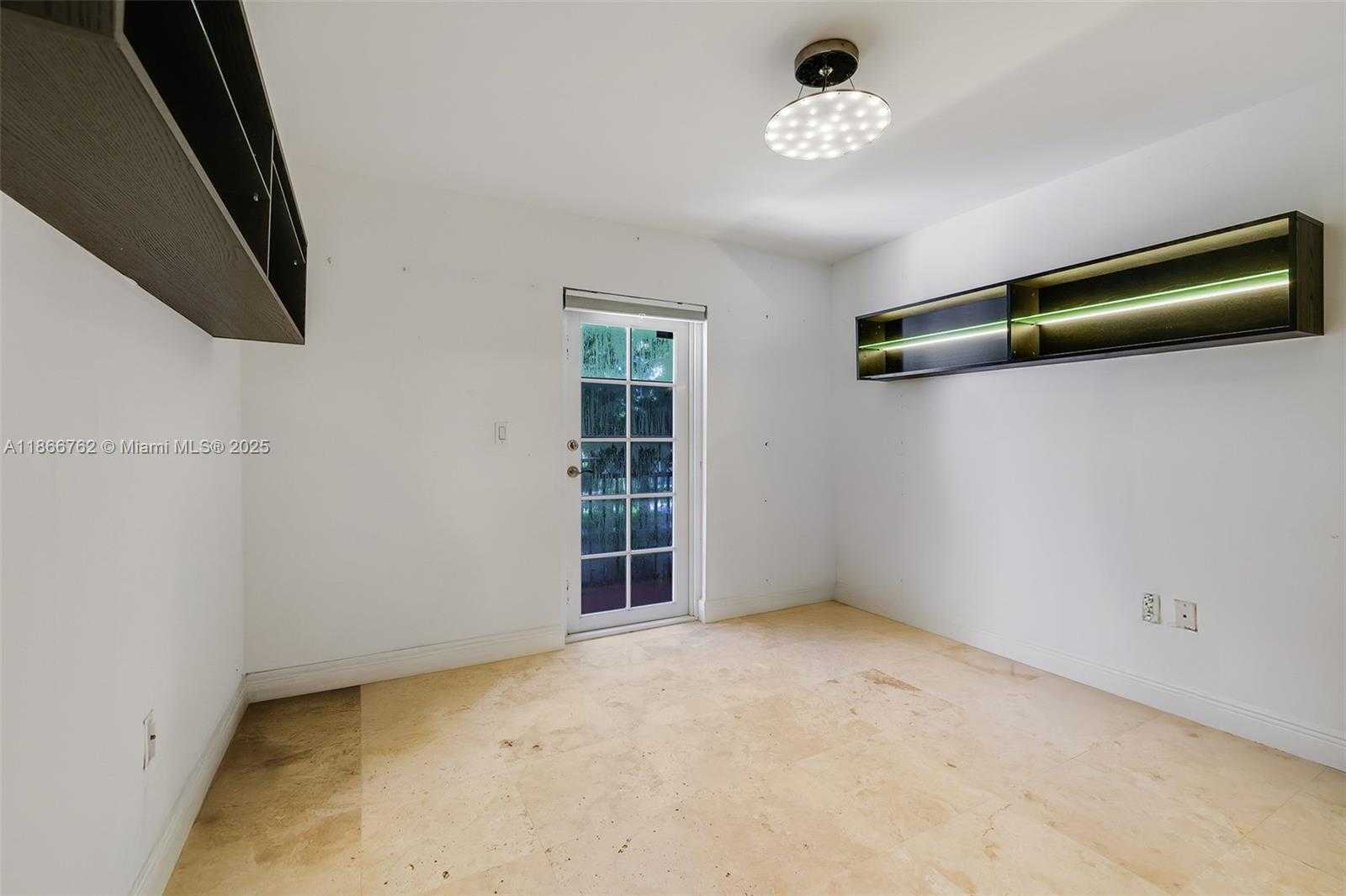 Small Image of 1426 MILAN AVE, Coral Gables Number 17