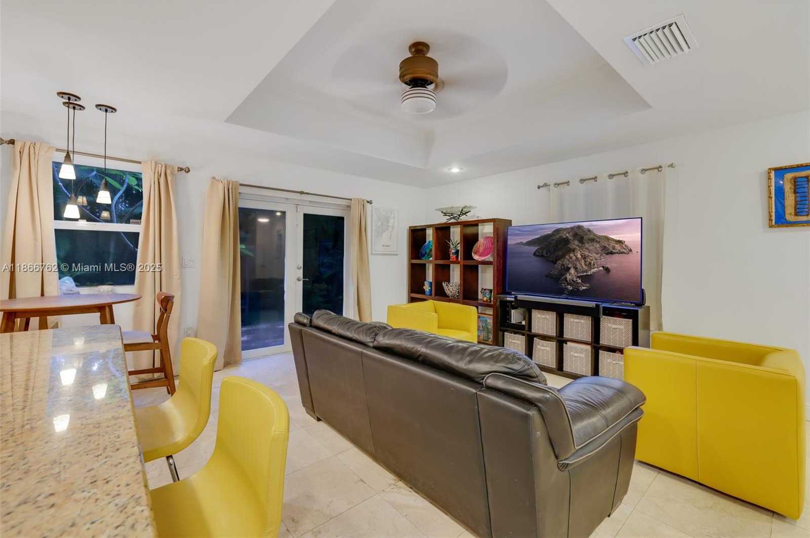 Small Image of 1426 MILAN AVE, Coral Gables Number 6