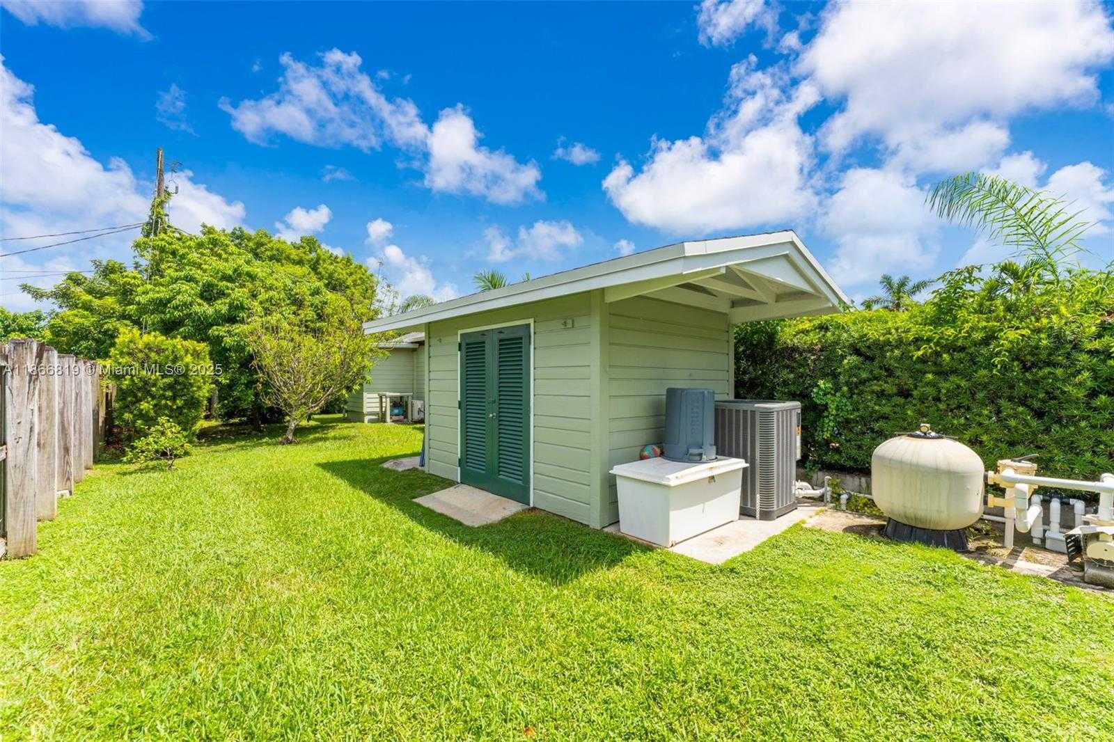 Small Image of 27520 SOUTH WEST 164TH CT, Homestead Number 31