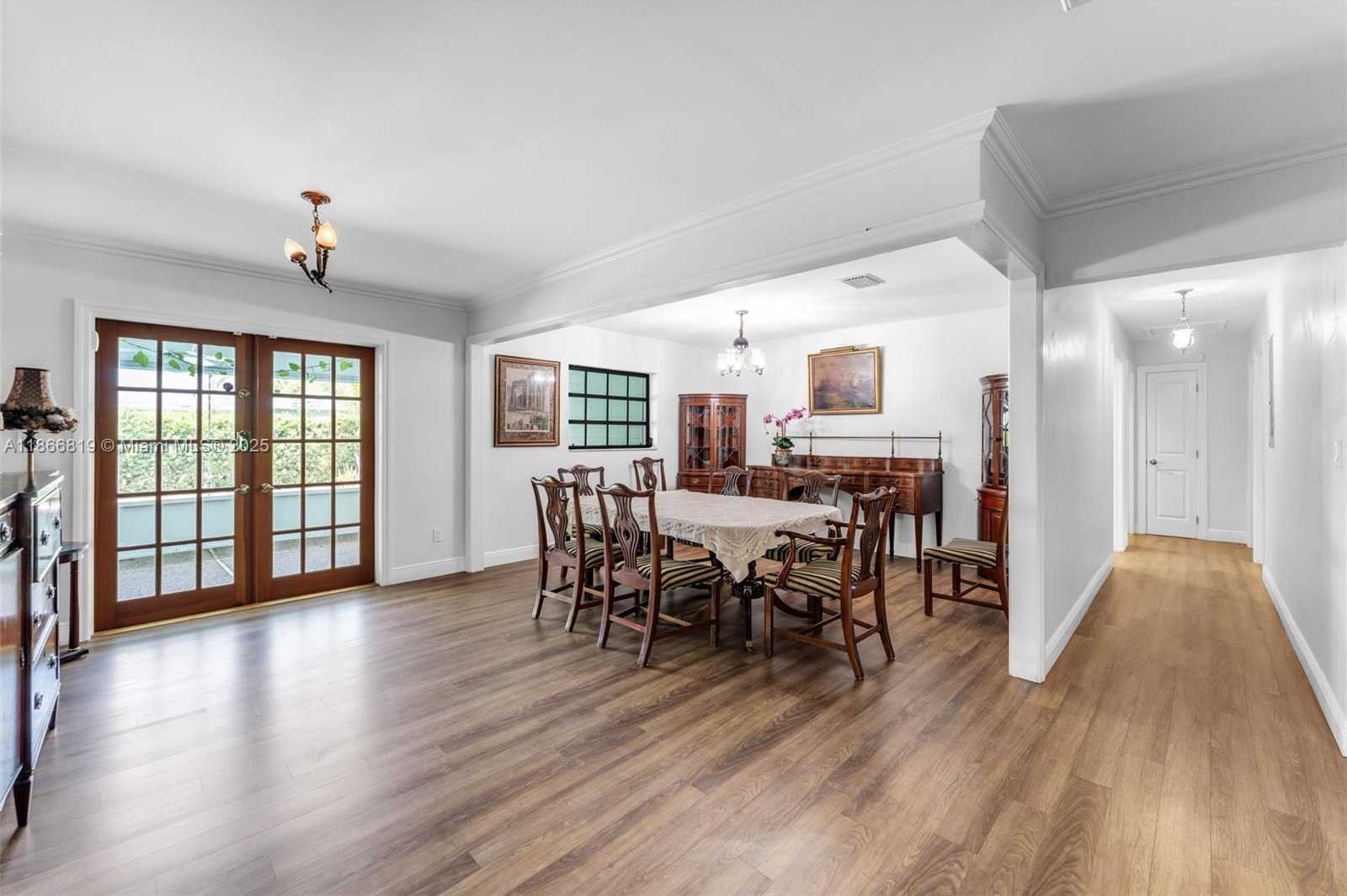 Small Image of 27520 SOUTH WEST 164TH CT, Homestead Number 6