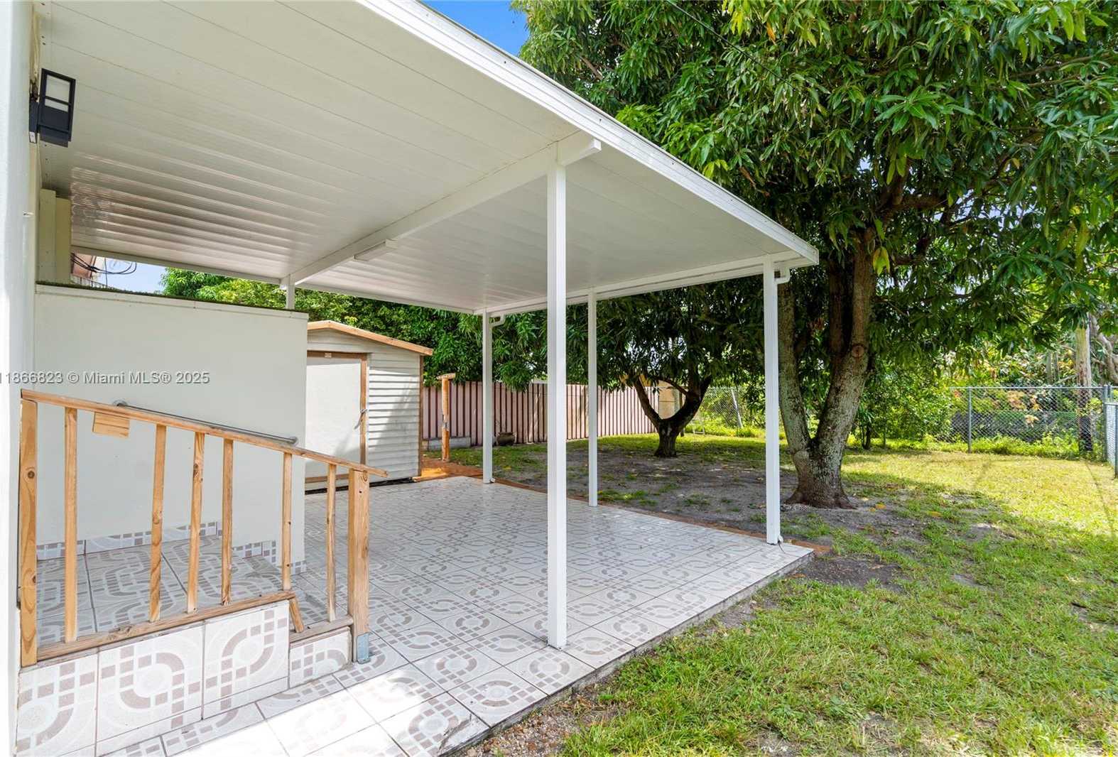 Small Image of 270 WEST 15TH ST, Hialeah Number 15