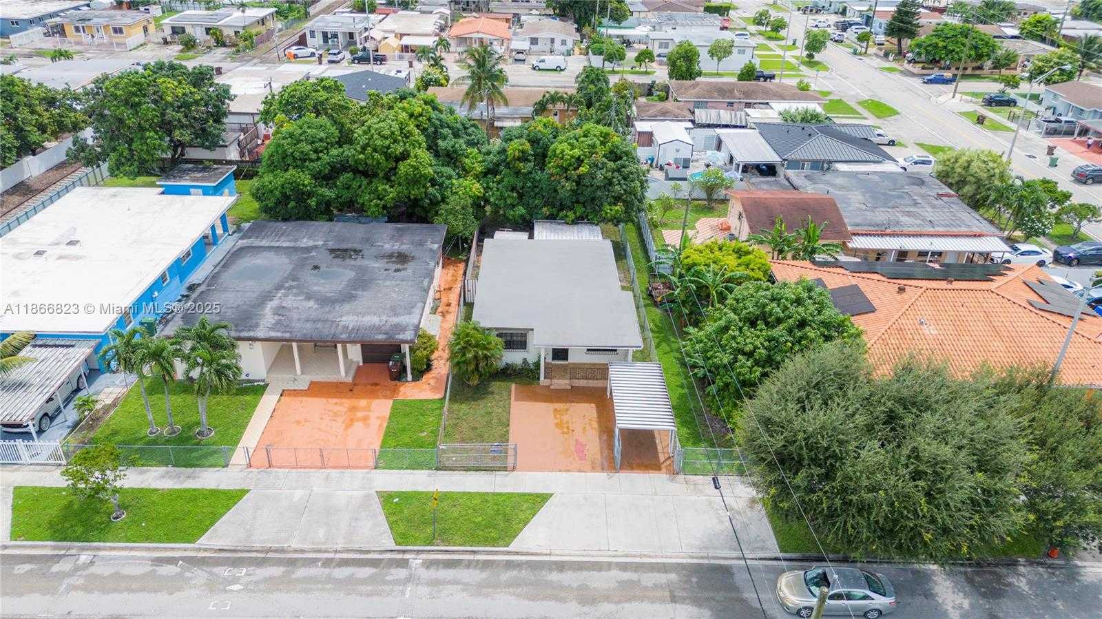 Small Image of 270 WEST 15TH ST, Hialeah Number 33