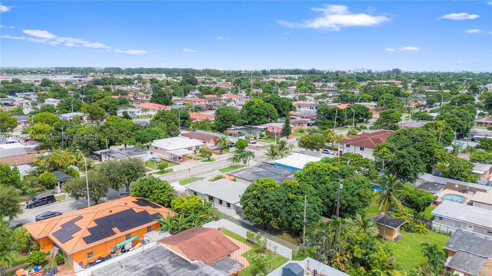 Small Image of 270 WEST 15TH ST, Hialeah Number 37