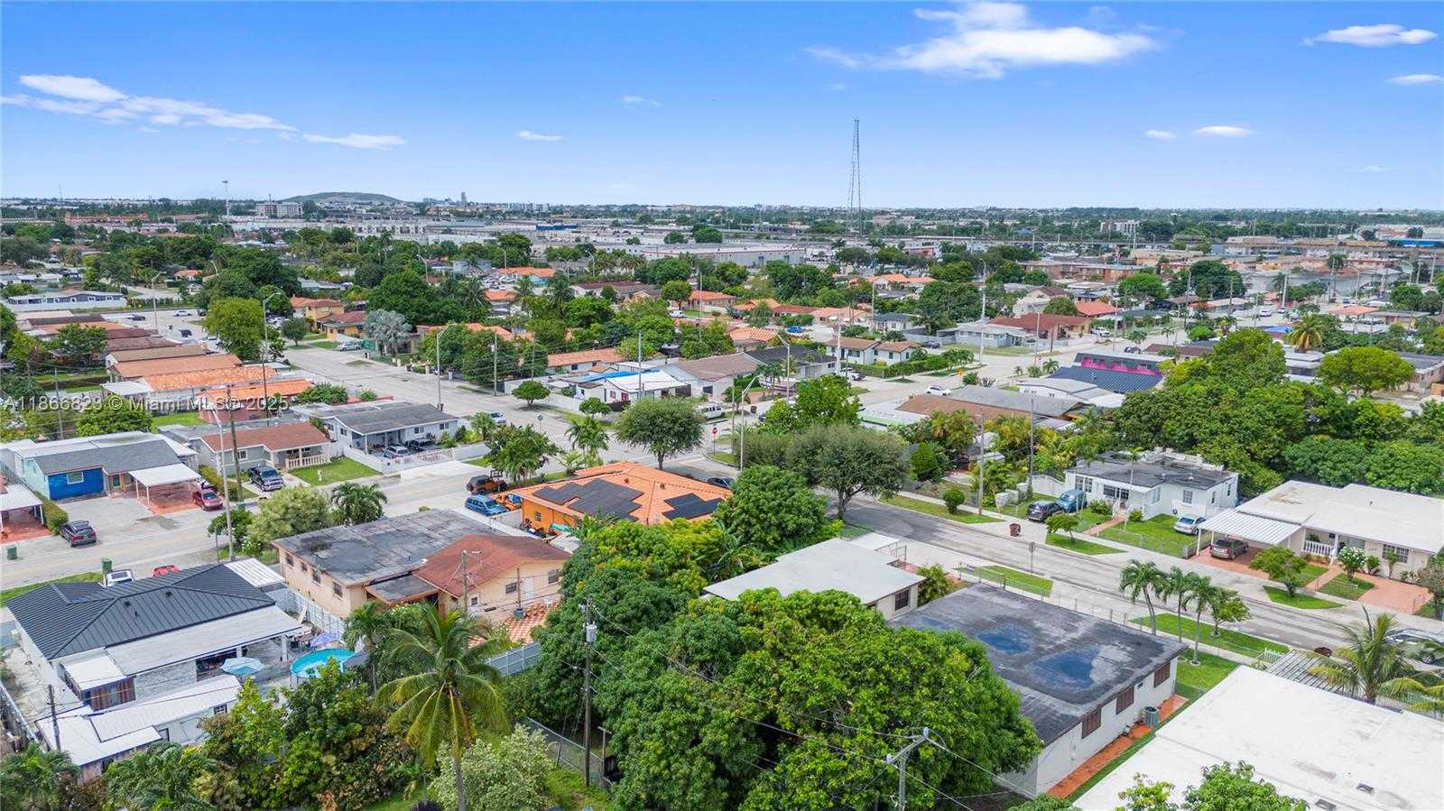 Small Image of 270 WEST 15TH ST, Hialeah Number 39