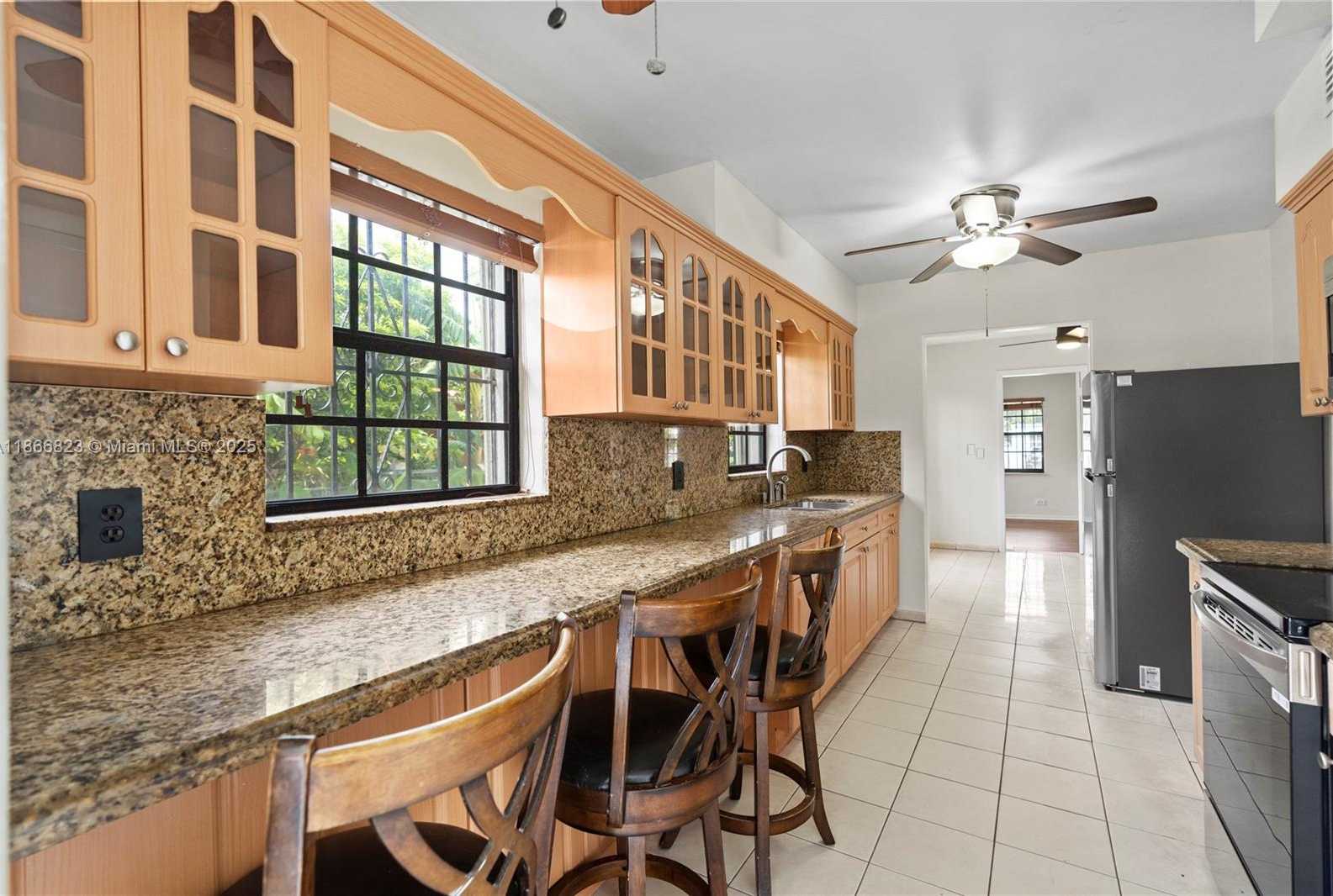 Small Image of 270 WEST 15TH ST, Hialeah Number 7