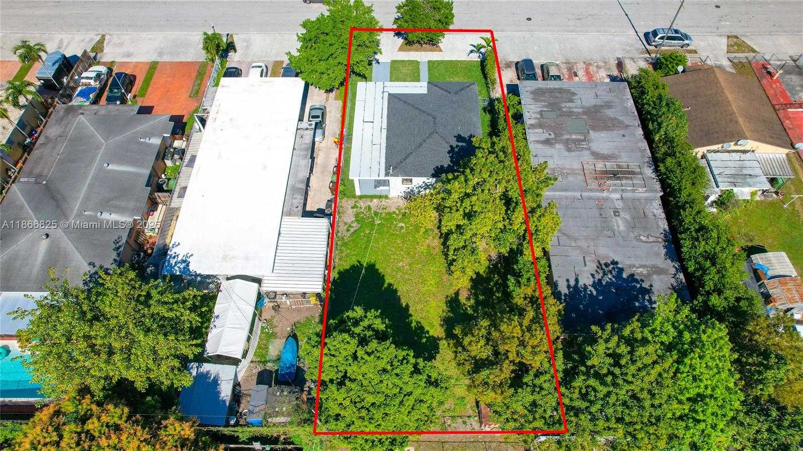 Small Image of 50 EAST 13TH ST, Hialeah Number 27