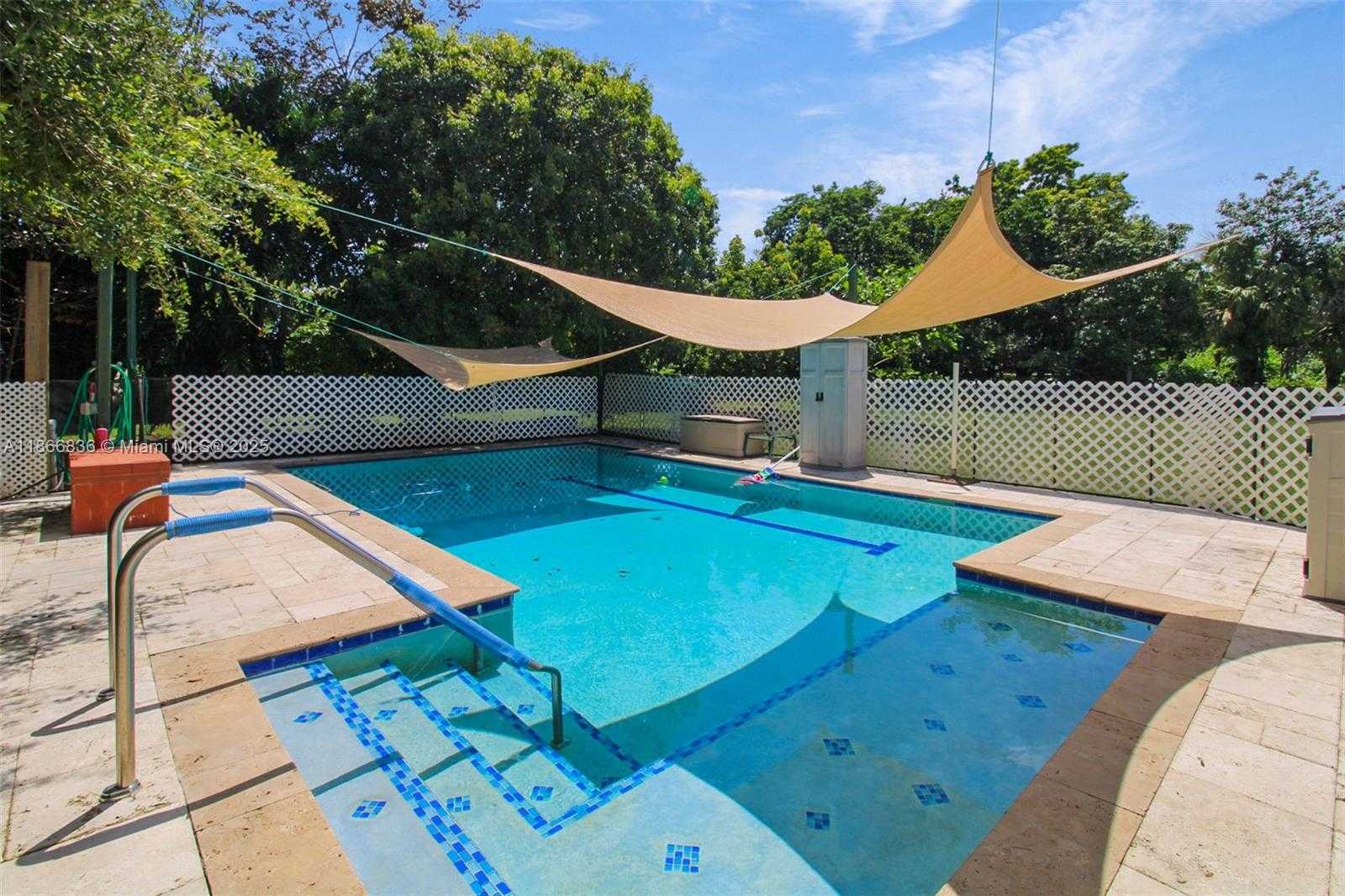 Small Image of 23500 SOUTH WEST 153RD CT, Homestead Number 20