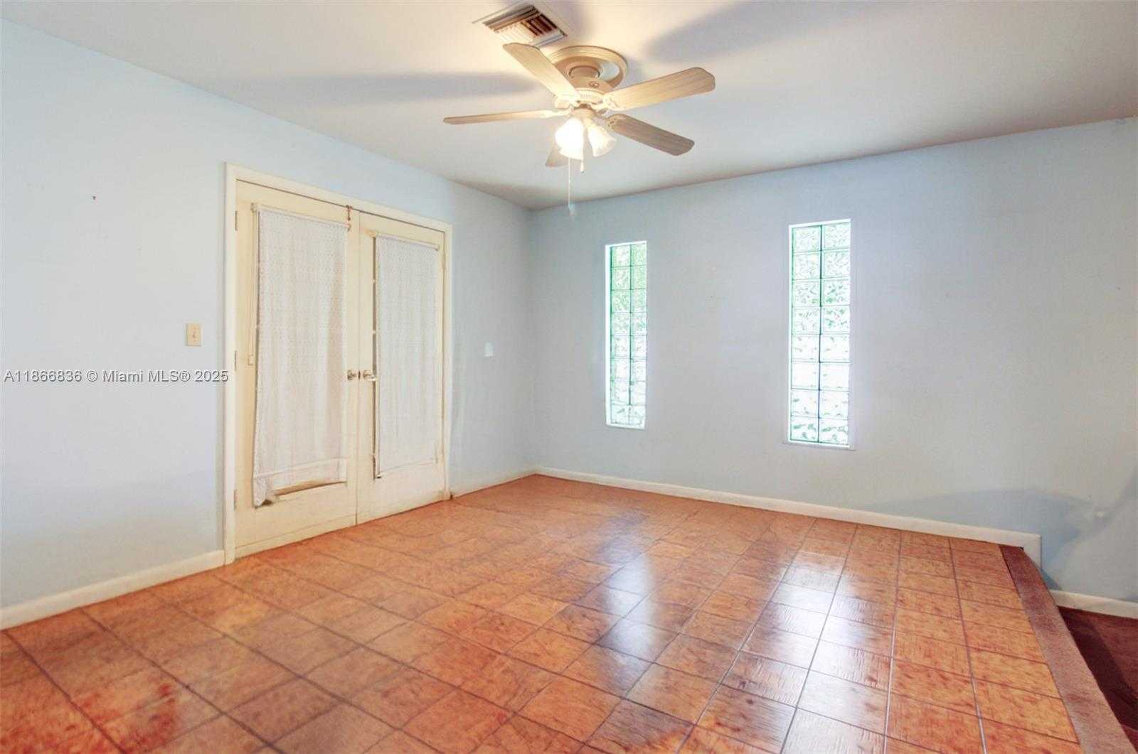 Small Image of 23500 SOUTH WEST 153RD CT, Homestead Number 6