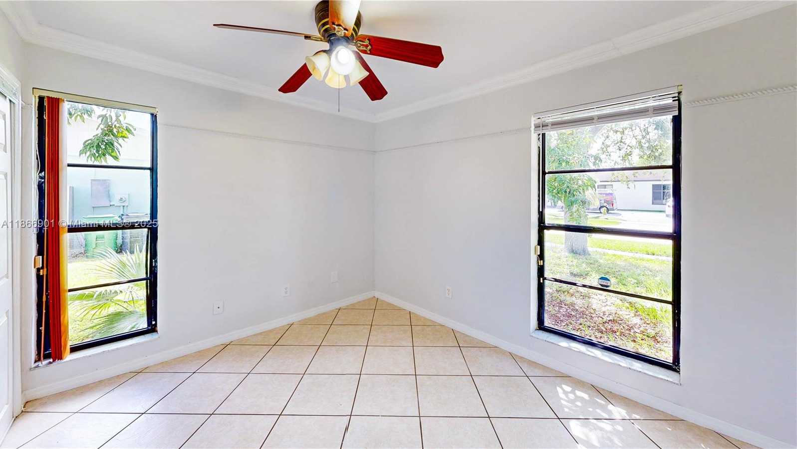 Small Image of 26234 SOUTH WEST 128TH CT, Homestead Number 32