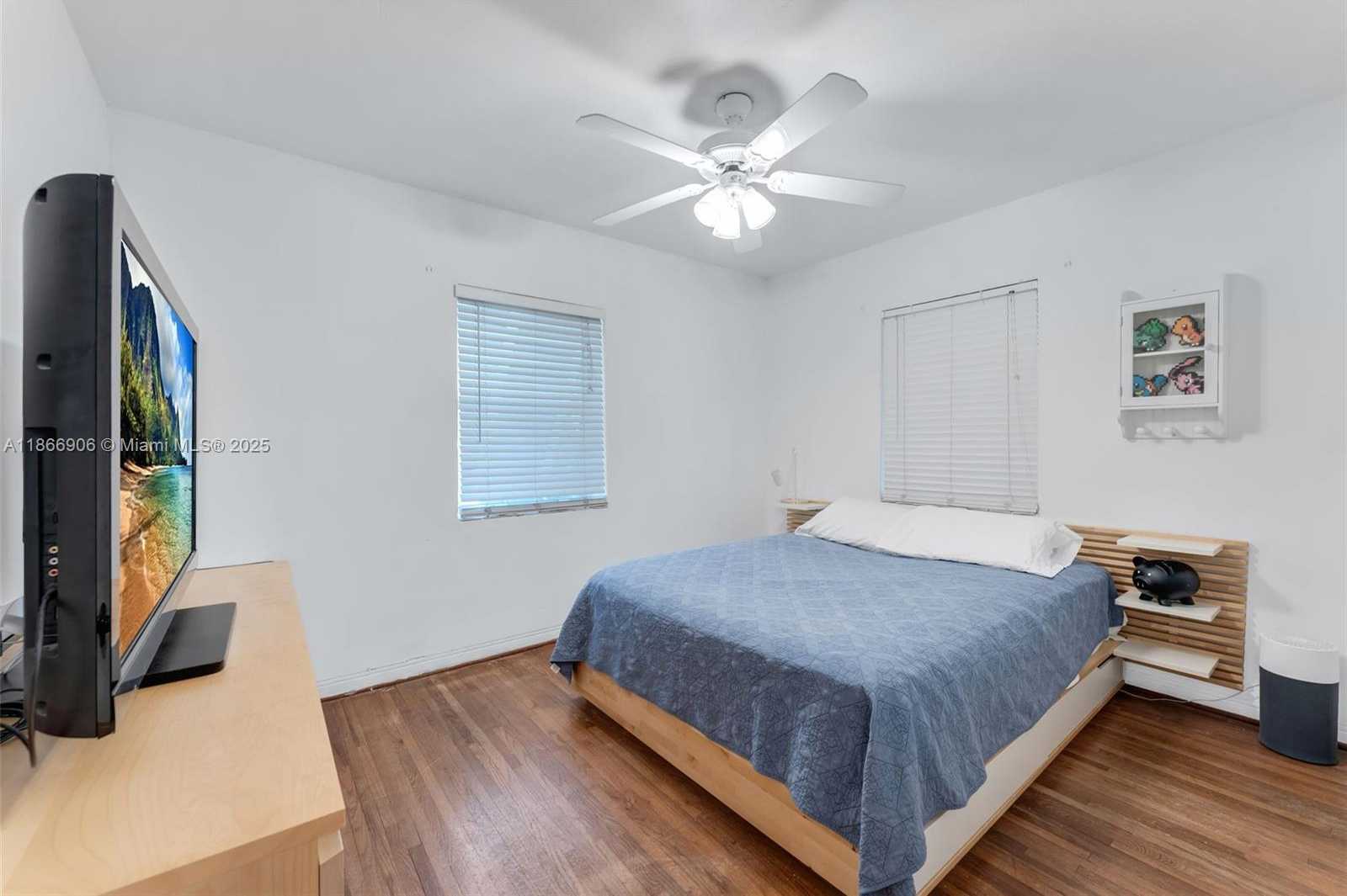Small Image of 925 NORTH WEST 4TH AVE, Homestead Number 7