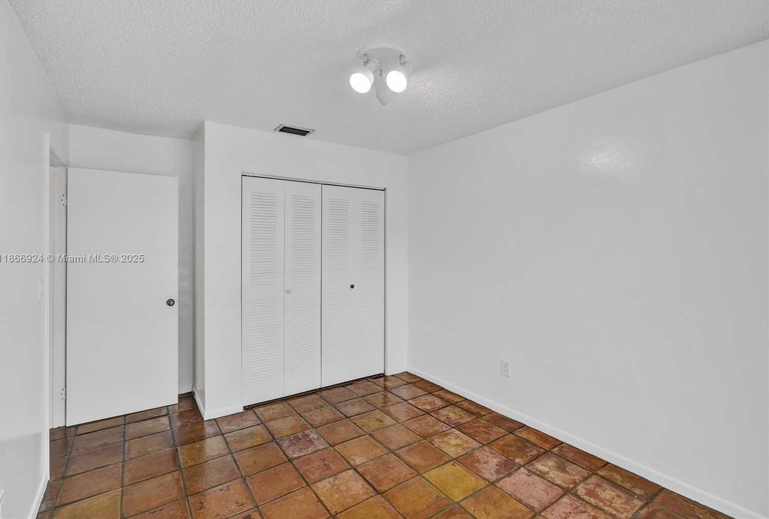 Small Image of 22255 SOUTH WEST 97TH CT, Cutler Bay Number 20