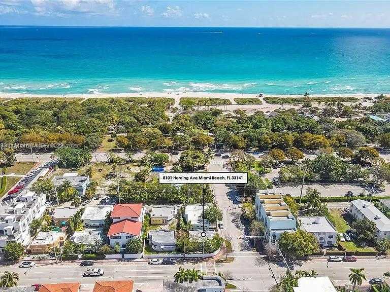 Small Image of 8101 HARDING AVE, Miami Beach Number 3