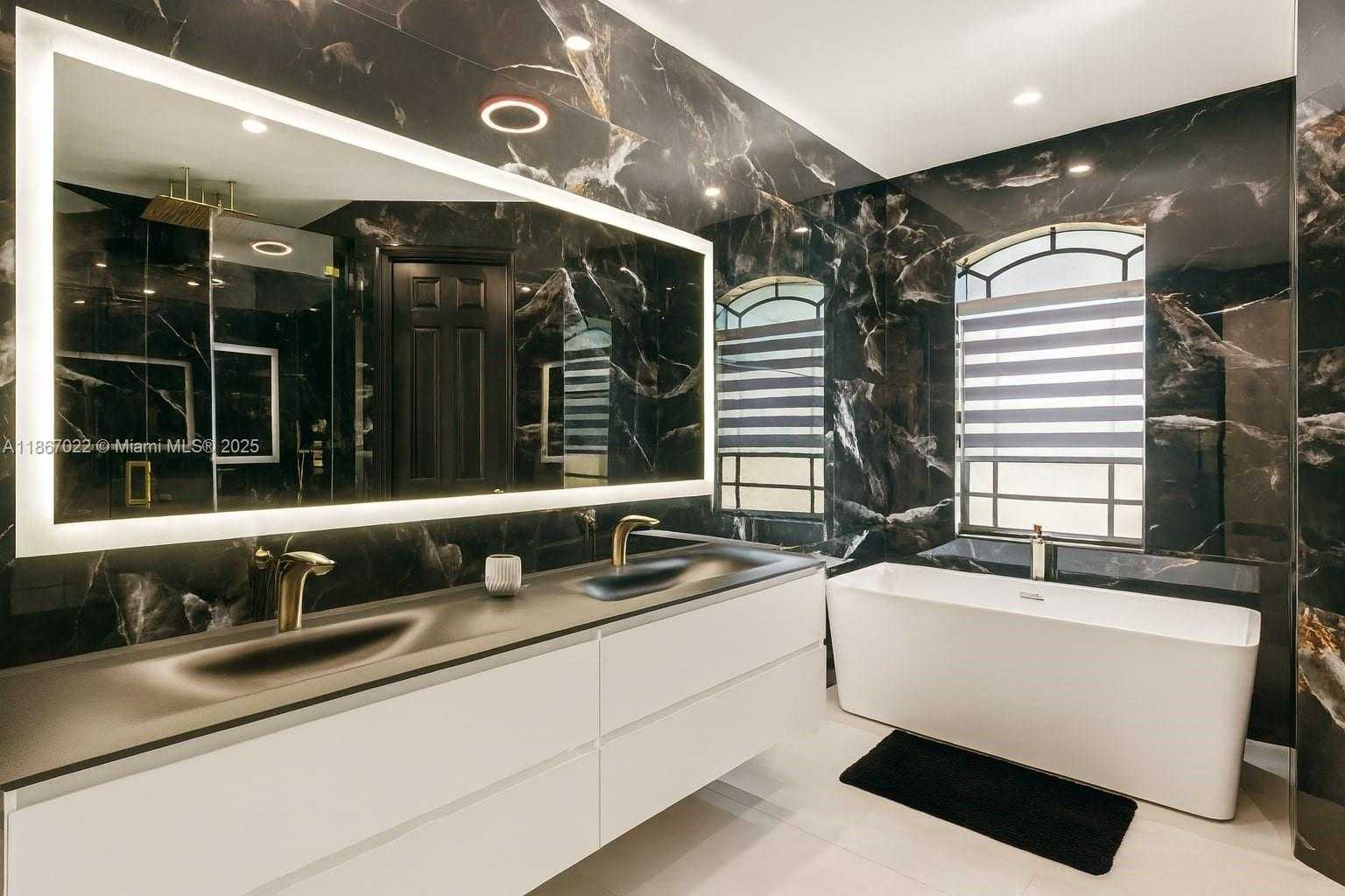 Small Image of 8770 SOUTH WEST 204TH ST, Cutler Bay Number 5