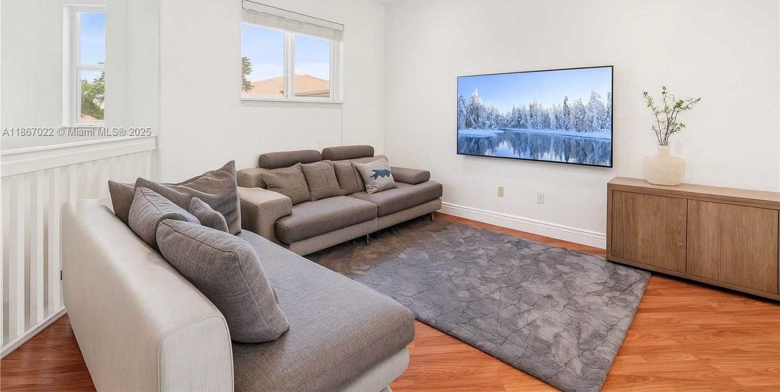 Small Image of 8770 SOUTH WEST 204TH ST, Cutler Bay Number 6