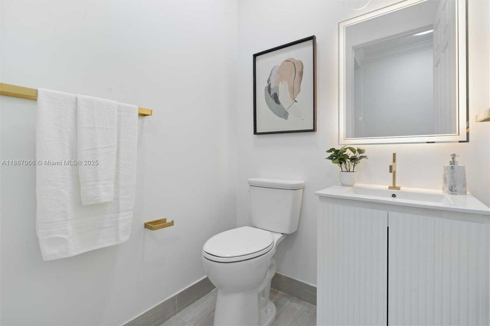 Small Image of 21677 MARIGOT DR, Boca Raton Number 14