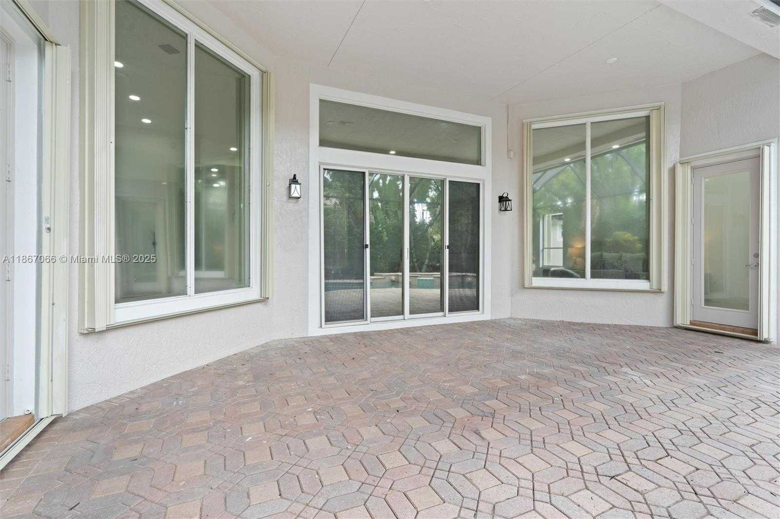 Small Image of 21677 MARIGOT DR, Boca Raton Number 34