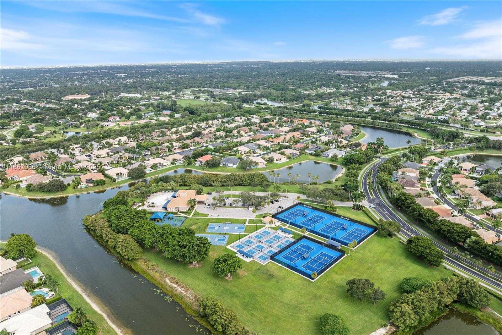 Small Image of 21677 MARIGOT DR, Boca Raton Number 37
