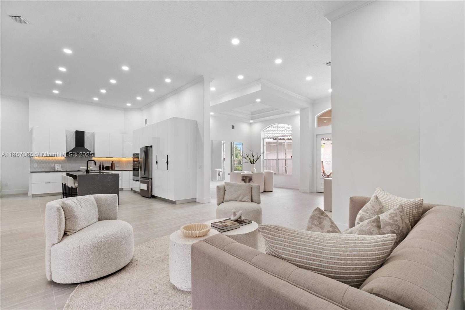 Small Image of 21677 MARIGOT DR, Boca Raton Number 5