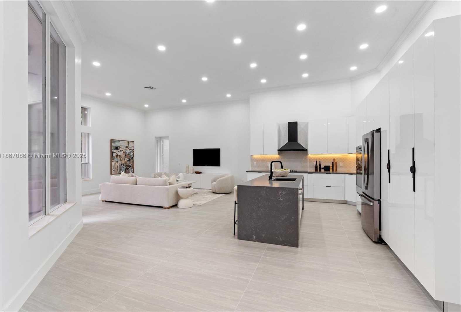 Small Image of 21677 MARIGOT DR, Boca Raton Number 6