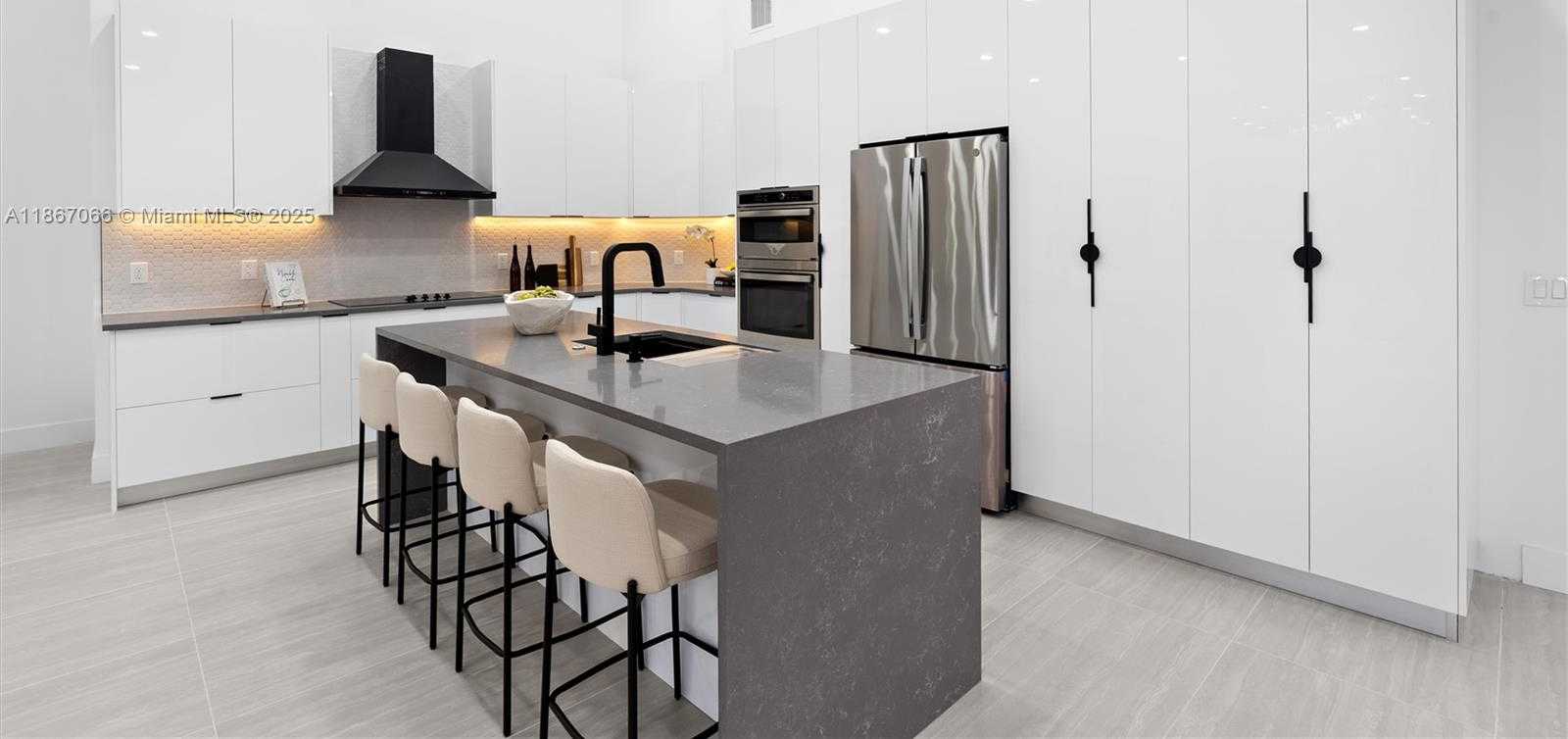 Small Image of 21677 MARIGOT DR, Boca Raton Number 7