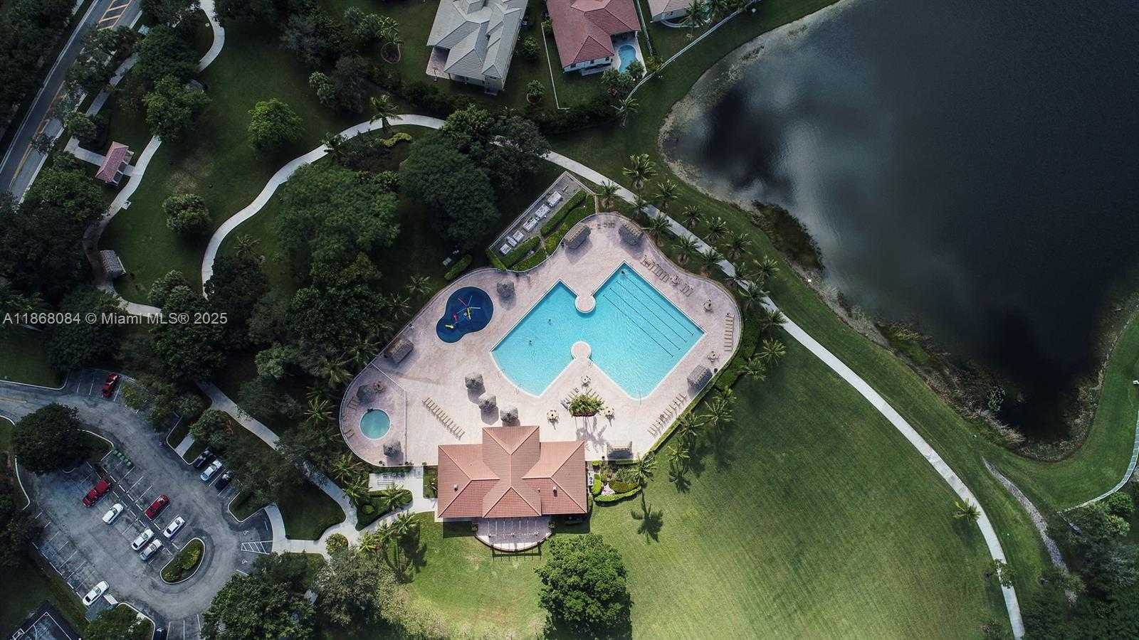Small Image of 4362 FOXTAIL LN, Weston Number 49