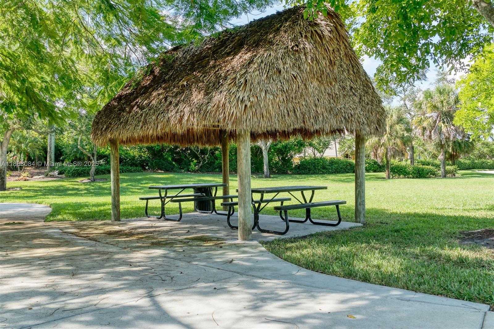 Small Image of 4362 FOXTAIL LN, Weston Number 51